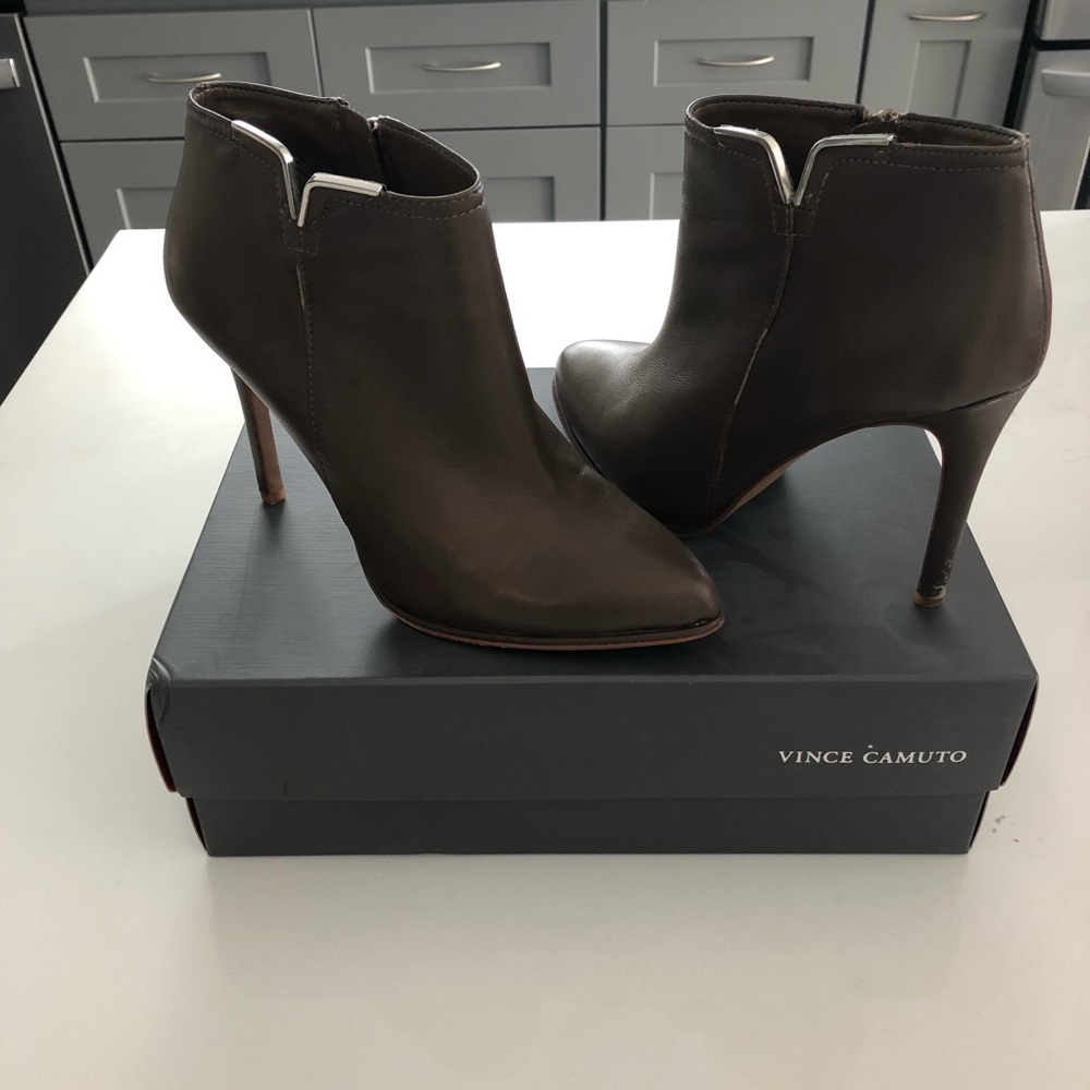Ankle heeled booties